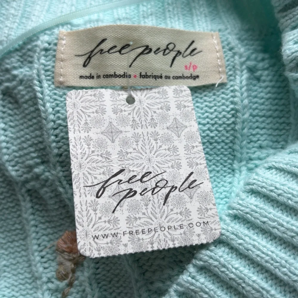 FREE PEOPLE PLUMERIA FLORAL VEST BLUE GLASS Cable Knit Sweater Sz S NEW